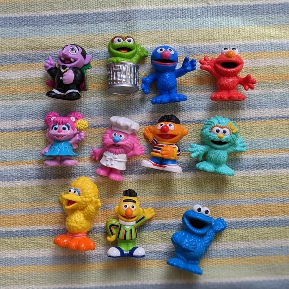 Sesame Street | Toys | Sesame Street Deluxe Characters | Poshmark